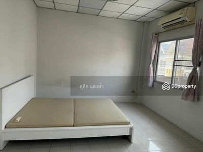 Townhome for rent, The Plus Village, Sriracha Banana Farm. Good location next to the main road, Chon Buri, Thailand Townhome for rent, The Plus Village, Sriracha Banana Farm. Good location next to the main road, Chon Buri, Thailand