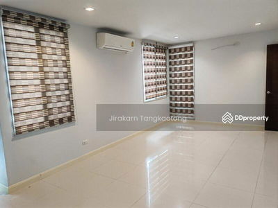 Grand I-Design Vibhavadi, Bangkok, Thailand Grand I-Design Vibhavadi, Bangkok, Thailand