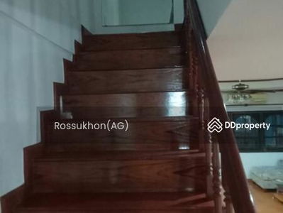 Rangsiya Sukhumvit 103, Bangkok, Thailand Rangsiya Sukhumvit 103, Bangkok, Thailand