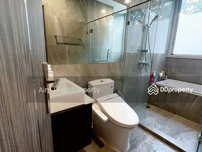 Q Prasarnmit, Bangkok, Thailand Q Prasarnmit, Bangkok, Thailand