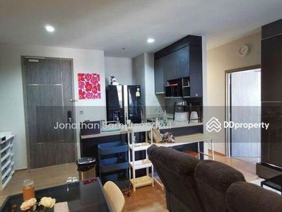 Q Prasarnmit, Bangkok, Thailand Q Prasarnmit, Bangkok, Thailand