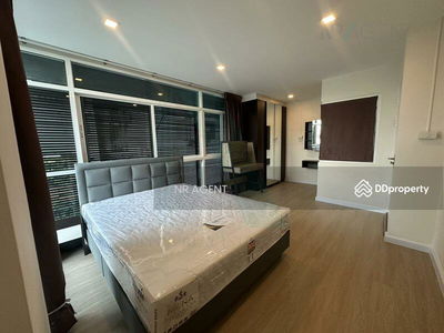 lugano, Bangkok, Thailand lugano, Bangkok, Thailand