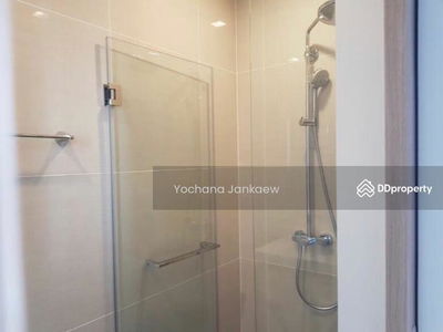 Park Origin Phrom Phong, Bangkok, Thailand Park Origin Phrom Phong, Bangkok, Thailand