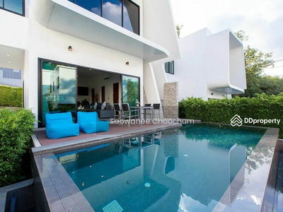 Utopia Naiharn, Phuket, Thailand Utopia Naiharn, Phuket, Thailand