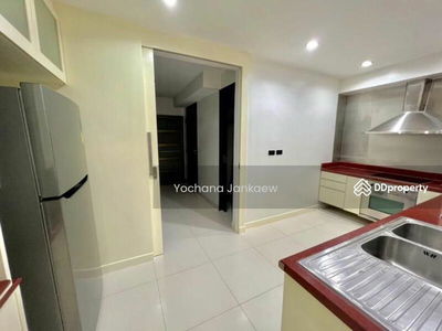 City Lakes Tower, Bangkok, Thailand City Lakes Tower, Bangkok, Thailand