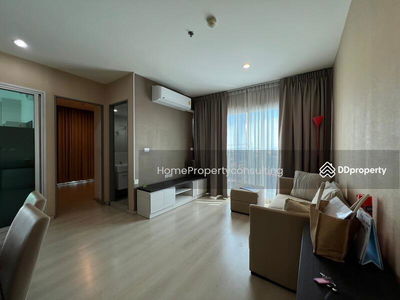 Life Ratchadapisek, Bangkok, Thailand Life Ratchadapisek, Bangkok, Thailand