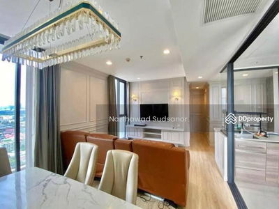 The Line Phahon-Pradipat, Bangkok, Thailand The Line Phahon-Pradipat, Bangkok, Thailand