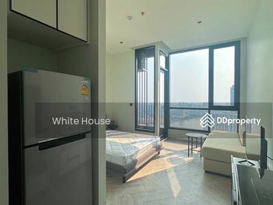 Chapter Charoennakhon–Riverside, Bangkok, Thailand Chapter Charoennakhon–Riverside, Bangkok, Thailand