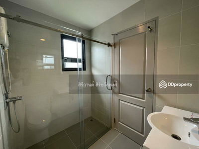 Life Bangkok Boulevard Ramintra 65, Bangkok, Thailand Life Bangkok Boulevard Ramintra 65, Bangkok, Thailand