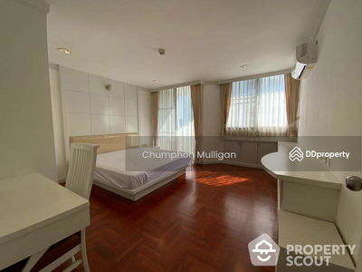 Supalai Place Sukhumvit 39, Bangkok, Thailand Supalai Place Sukhumvit 39, Bangkok, Thailand