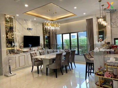 Burasiri Pattanakarn, Bangkok, Thailand Burasiri Pattanakarn, Bangkok, Thailand