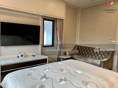 Burasiri Pattanakarn, Bangkok, Thailand Burasiri Pattanakarn, Bangkok, Thailand