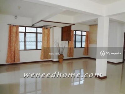 Single house for rent near BTS Udomsuk, Central and Mega Bangna, Bangkok., Thailand Single house for rent near BTS Udomsuk, Central and Mega Bangna, Bangkok., Thailand