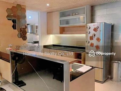 Nonthaburi, Nonthaburi, Thailand Nonthaburi, Nonthaburi, Thailand