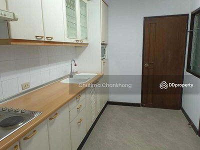 NS Tower Central City Bangna, Bangkok, Thailand NS Tower Central City Bangna, Bangkok, Thailand