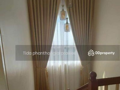 Lanceo Ramintra-Nawamin, Bangkok, Thailand Lanceo Ramintra-Nawamin, Bangkok, Thailand