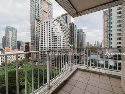 Langsuan Ville, Bangkok, Thailand Langsuan Ville, Bangkok, Thailand