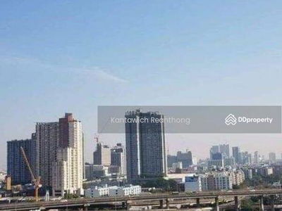 Life Sukhumvit 48, Bangkok, Thailand Life Sukhumvit 48, Bangkok, Thailand