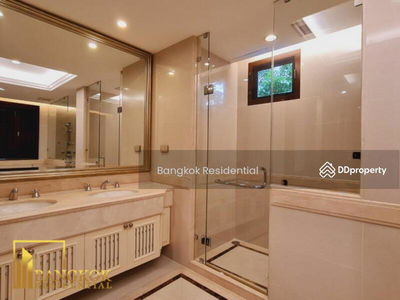 House in Compound, Bangkok, Thailand House in Compound, Bangkok, Thailand