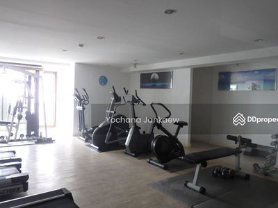 Royal Castle Sukhumvit, Bangkok, Thailand Royal Castle Sukhumvit, Bangkok, Thailand