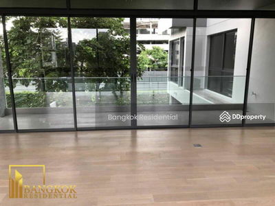 House in Compound, Bangkok, Thailand House in Compound, Bangkok, Thailand