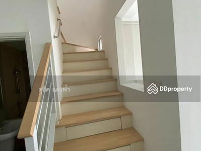 Beautiful new townhome for rent, J City, Assumption College, Sriracha, Chon Buri, Thailand Beautiful new townhome for rent, J City, Assumption College, Sriracha, Chon Buri, Thailand