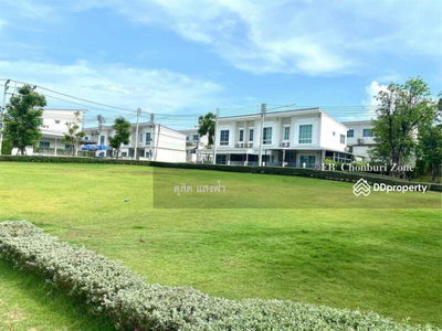 Beautiful new townhome for rent, J City, Assumption College, Sriracha, Chon Buri, Thailand Beautiful new townhome for rent, J City, Assumption College, Sriracha, Chon Buri, Thailand