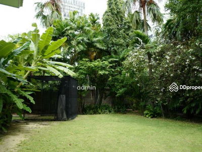 Single house for rent, Sathorn Soi 1 (Soi Nanta), 2 bedrooms, Bangkok, Thailand Single house for rent, Sathorn Soi 1 (Soi Nanta), 2 bedrooms, Bangkok, Thailand