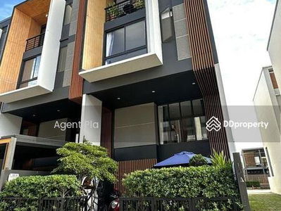 Townhome for rent Shizen Phatthanakan 32 (SPSAM1271), Bangkok, Thailand Townhome for rent Shizen Phatthanakan 32 (SPSAM1271), Bangkok, Thailand