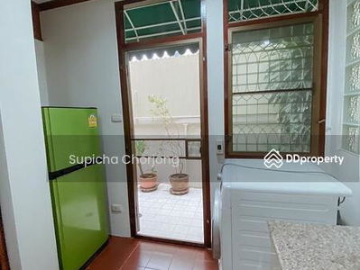 10110, Bangkok, Thailand 10110, Bangkok, Thailand