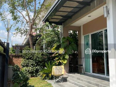 Passorn Pride Srinakharin – Namdang, Samut Prakan, Thailand Passorn Pride Srinakharin – Namdang, Samut Prakan, Thailand