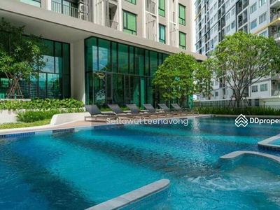 KnightsBridge Phaholyothin Interchange, Bangkok, Thailand KnightsBridge Phaholyothin Interchange, Bangkok, Thailand