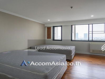 3 Bedrooms Apartment for Rent in Sukhumvit, Bangkok near BTS Thong Lo at Spacious and Comfortable Li, Bangkok, Thailand 3 Bedrooms Apartment for Rent in Sukhumvit, Bangkok near BTS Thong Lo at Spacious and Comfortable Li, Bangkok, Thailand