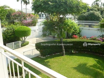 10110, Bangkok, Thailand 10110, Bangkok, Thailand