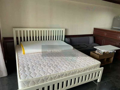 Regent Srinakarin Tower, Bangkok, Thailand Regent Srinakarin Tower, Bangkok, Thailand