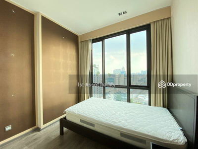 Whizdom Avenue Ratchada-Ladprao, Bangkok, Thailand Whizdom Avenue Ratchada-Ladprao, Bangkok, Thailand