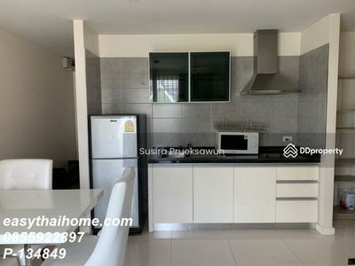 THE SURAWONG BY CHEWATHAI HUP SOON, Bangkok, Thailand THE SURAWONG BY CHEWATHAI HUP SOON, Bangkok, Thailand