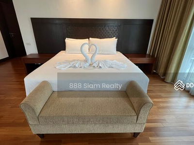 Royal Residence Park, Bangkok, Thailand Royal Residence Park, Bangkok, Thailand