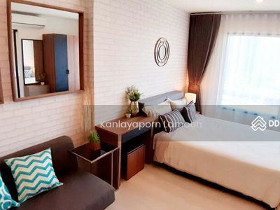 Life Asoke, Bangkok, Thailand Life Asoke, Bangkok, Thailand