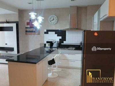 Nusasiri Grand, Bangkok, Thailand Nusasiri Grand, Bangkok, Thailand