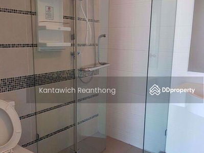 Centric Sathorn-St Louis, Bangkok, Thailand Centric Sathorn-St Louis, Bangkok, Thailand