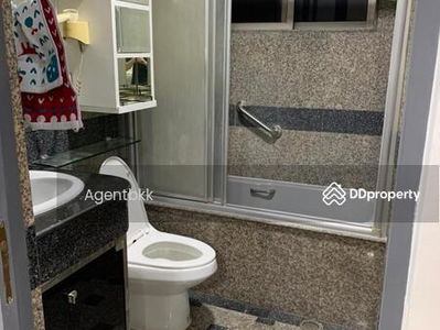 Prasanmitr Condominium, Bangkok, Thailand Prasanmitr Condominium, Bangkok, Thailand