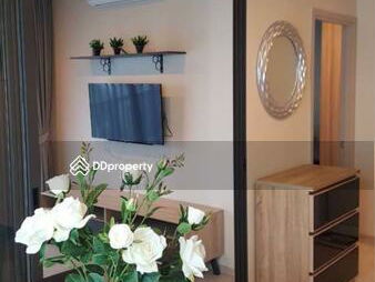 Life Sukhumvit 48, Bangkok, Thailand Life Sukhumvit 48, Bangkok, Thailand