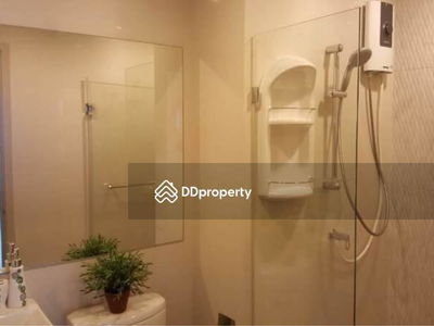 Life Sukhumvit 48, Bangkok, Thailand Life Sukhumvit 48, Bangkok, Thailand