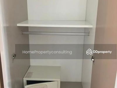 The Crest Sukhumvit 49, Bangkok, Thailand The Crest Sukhumvit 49, Bangkok, Thailand