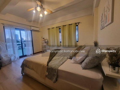 Single house near BTS Bangchak, Bangkok, Thailand Single house near BTS Bangchak, Bangkok, Thailand