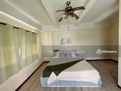 Single house near BTS Bangchak, Bangkok, Thailand Single house near BTS Bangchak, Bangkok, Thailand