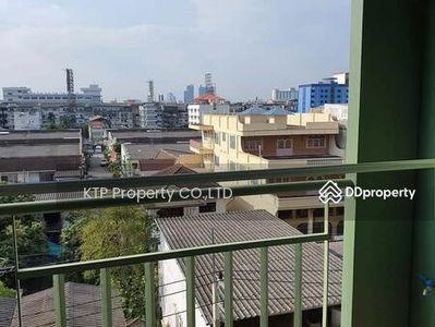 Lumpini Mixx Thepharak-Srinakarin, Samut Prakan, Thailand Lumpini Mixx Thepharak-Srinakarin, Samut Prakan, Thailand