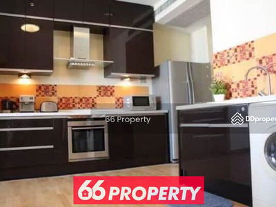 Ban Sathon Chao Phraya, Bangkok, Thailand Ban Sathon Chao Phraya, Bangkok, Thailand