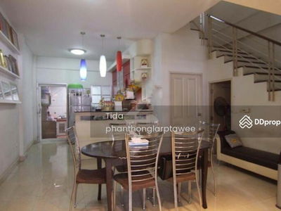 Baan Klang Mueang The Paris Ratchavipha, Bangkok, Thailand Baan Klang Mueang The Paris Ratchavipha, Bangkok, Thailand